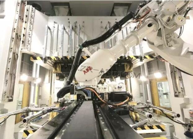 ABB�C(j��)��������܇�_�������a(ch��n)���ϵđ�(y��ng)��