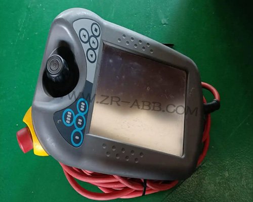 ABB�C(j��)����IRC5ʾ�����o���|���S��